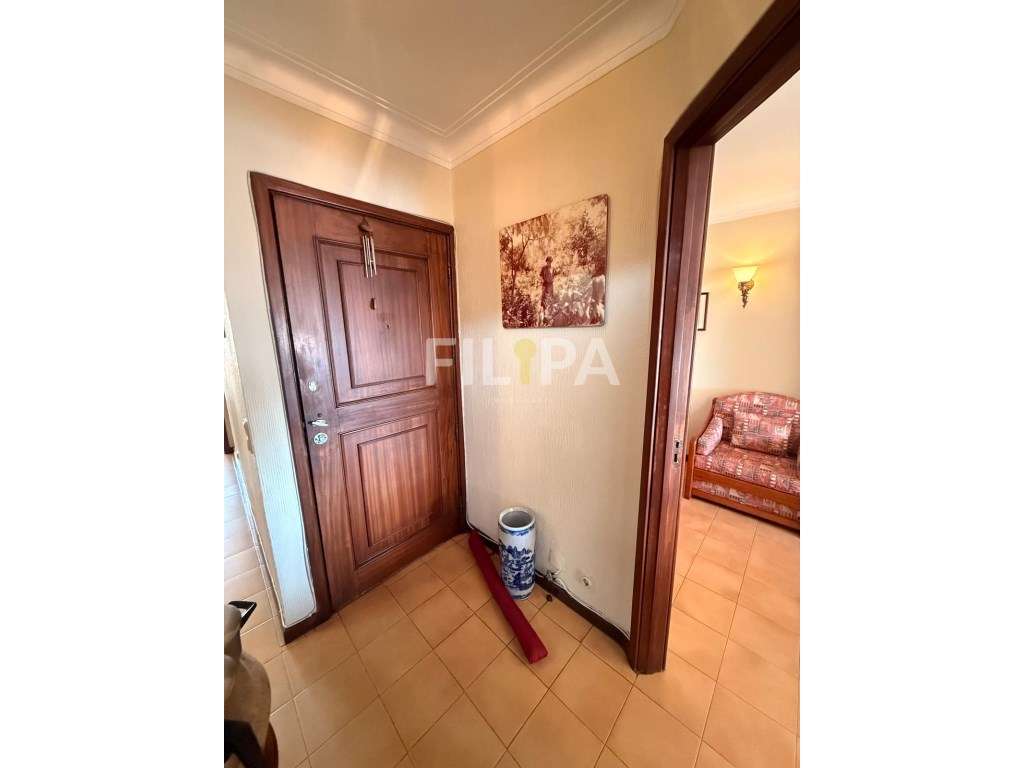 T1 com Terraço no Último Andar - Rua Dr. Alves de Veiga, Porto-12