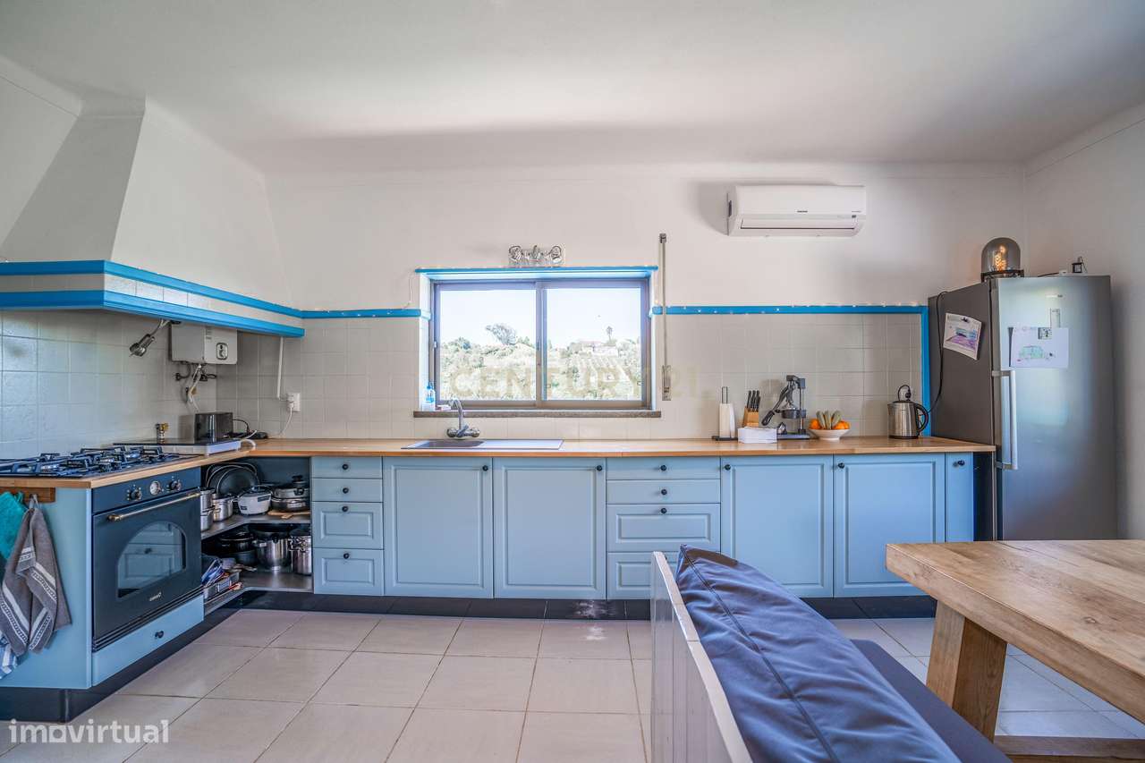 Moradia T3 localizada no Carvalhal, Bombarral-12