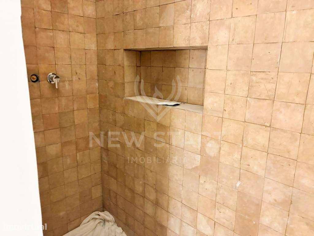 Moradia T2 típica algarvia totalmente recuperada em Olhão-12