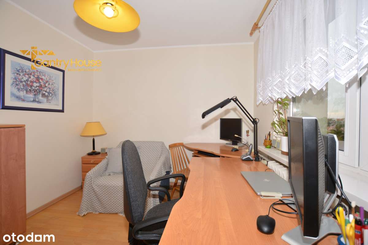 Duże 4-pokojowe mieszkanie na ul. Wyczółkowskiego-12