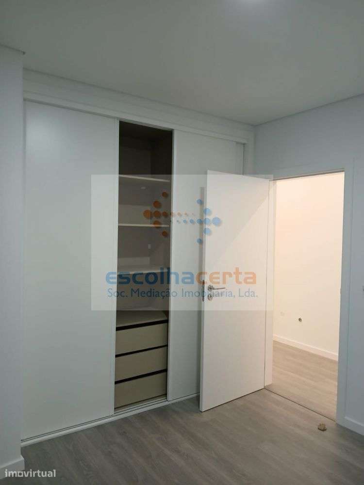 Moradia T3 em construção Fernão Ferro-9