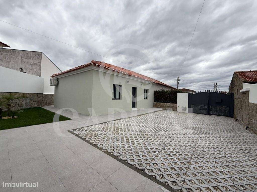 Moradia Com Quintal em Santo Tirso - Grande imagem: 4/54