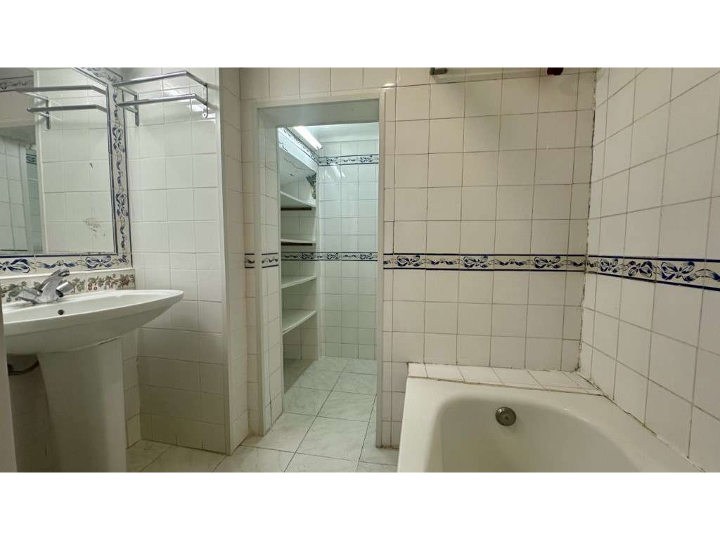 Apartamento T2 para venda na Estrela-16