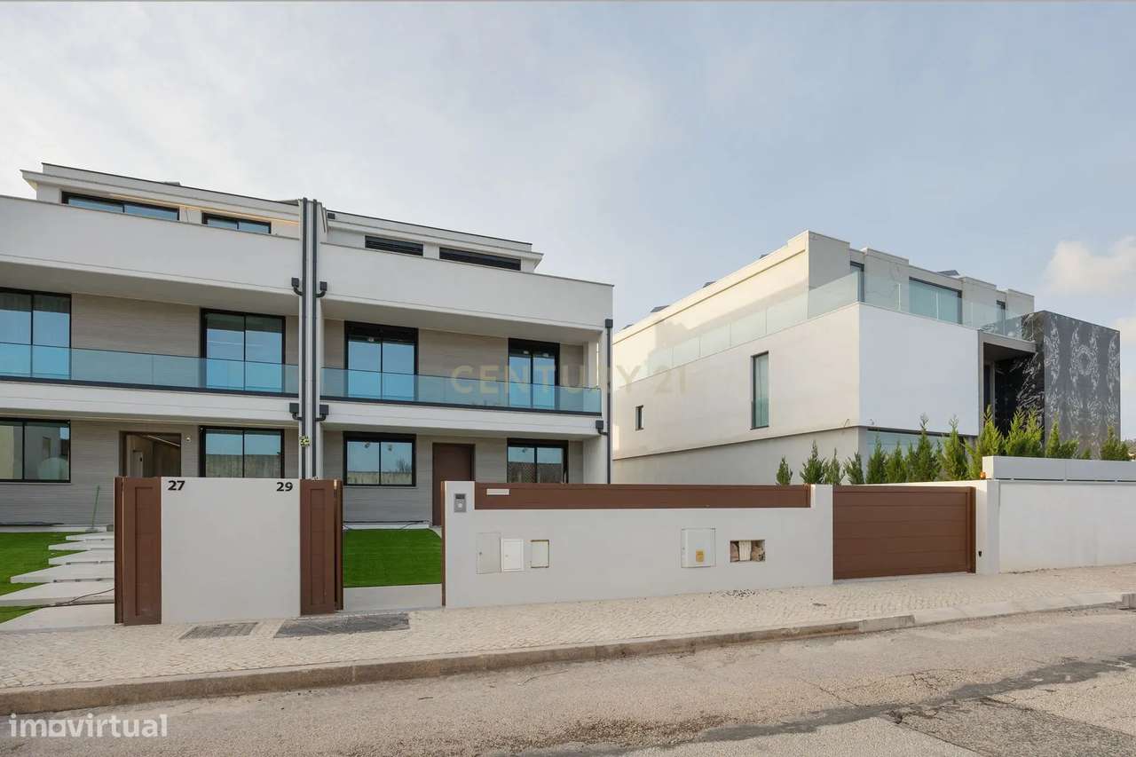 Moradia de Luxo || Buarcos || Figueira da Foz - Grande imagem: 3/60