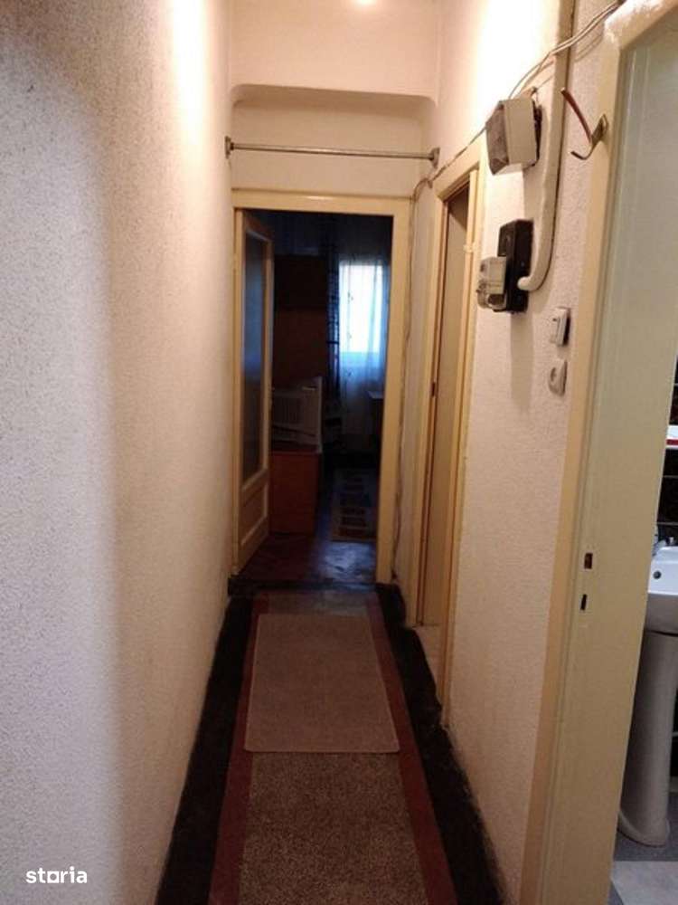 Garsoniera de vanzare, Pache  Protopopescu-5