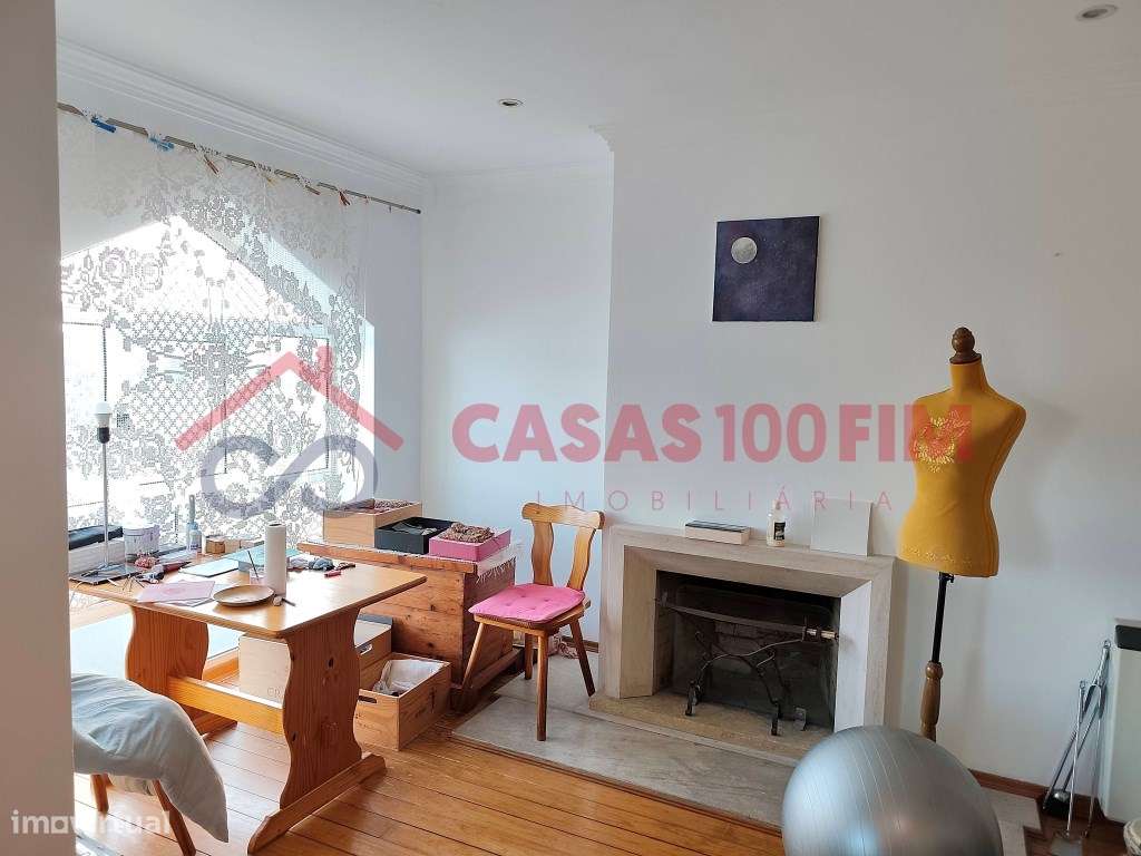 Apartamento T3 transformado em Duplex T2 +T2-6