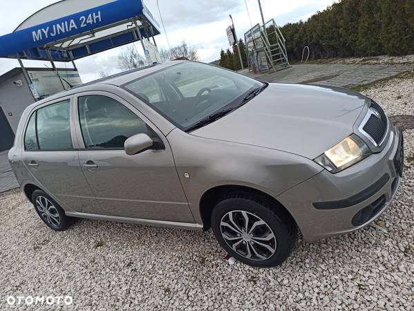 Skoda Fabia 1.4 16V Ambiente - 13