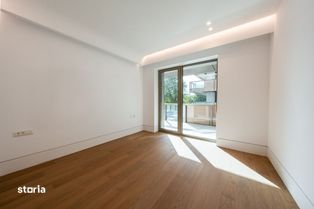 Eleganta Urbana: Apartament de Lux in Complexul Cortina 126