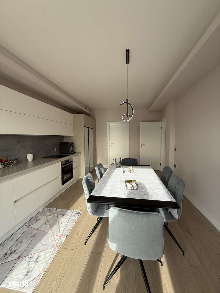 Casă modernă cu priveliște superbă, în mijlocul naturii , teren 21arii-19