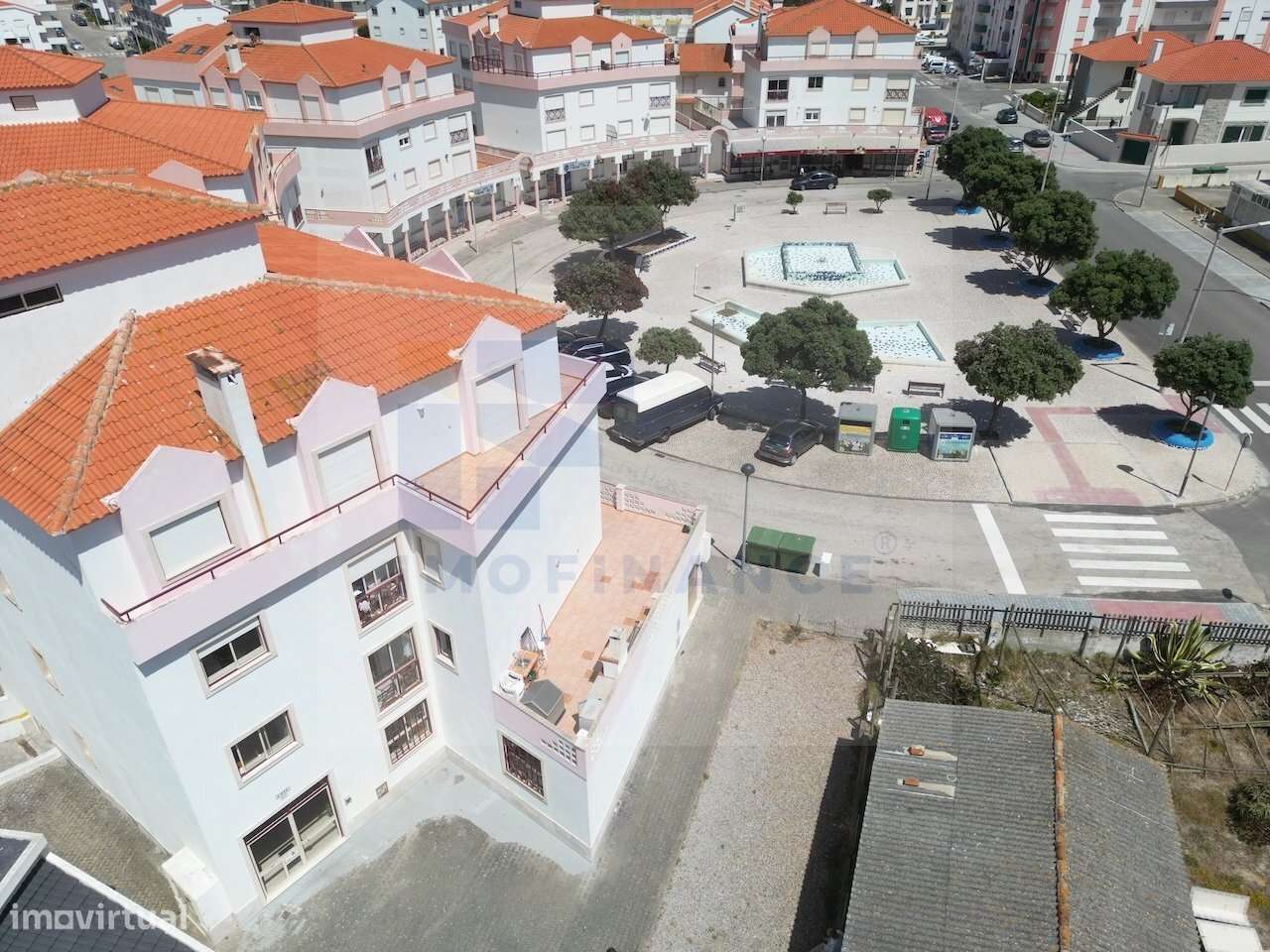 Excelente Apartamento T2, segunda linha de mar-22