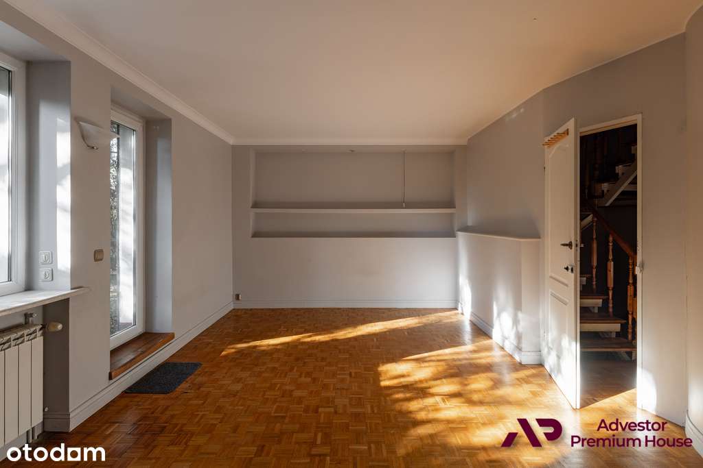 Dom z pięknym ogrodem-starodrzew- blisko lasu-2