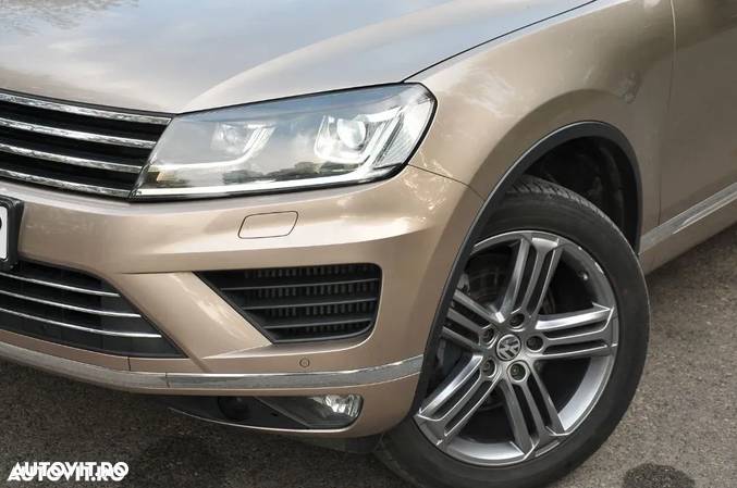 Volkswagen Touareg - 7