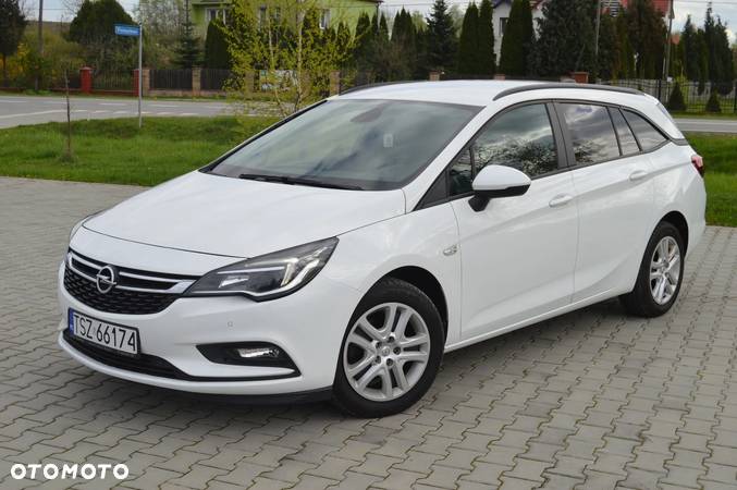 Opel Astra 1.6 CDTI Sports Tourer Active - 1