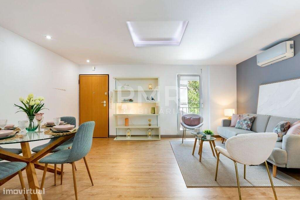 Apartamento T3 remodelado nos Olivais-17