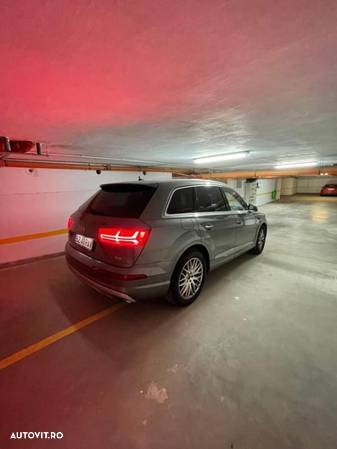 Audi Q7 3.0 TDI Quattro Tiptronic - 17