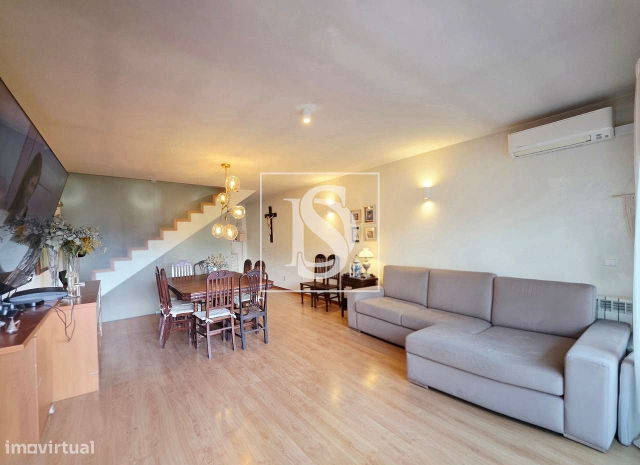 Moradia em Banda T3 em Aldão-23