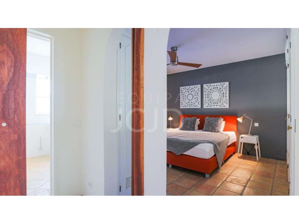 Fantástica Moradia Isolada T4 Frente ao Golfe, Totalmente Remodelad...-20