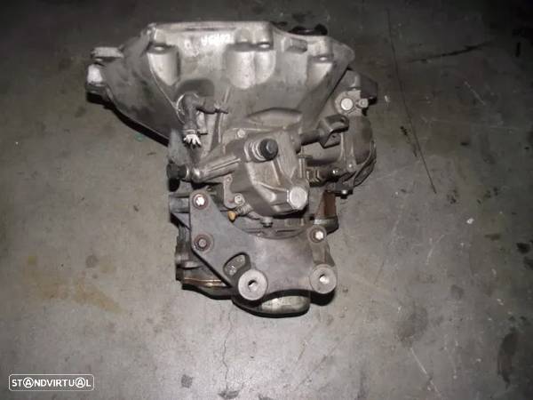 Caixa de Velocidades Opel Corsa D 1.2 Gasolina - HP0732B8 - 2006 / 2010 - 3