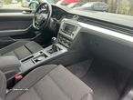 VW Passat Variant 1.6 TDI BlueMotion - 11