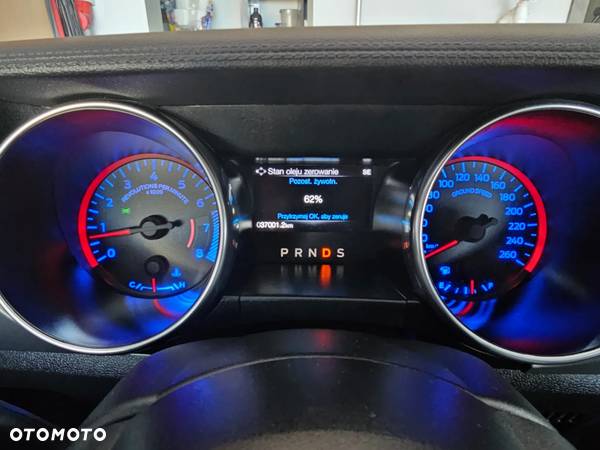 Ford Mustang Cabrio 2.3 Eco Boost - 32