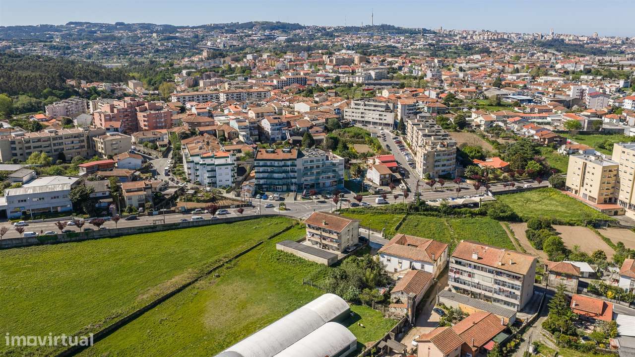 Apartamento T3 C/ 2 Suites em Gondomar-30