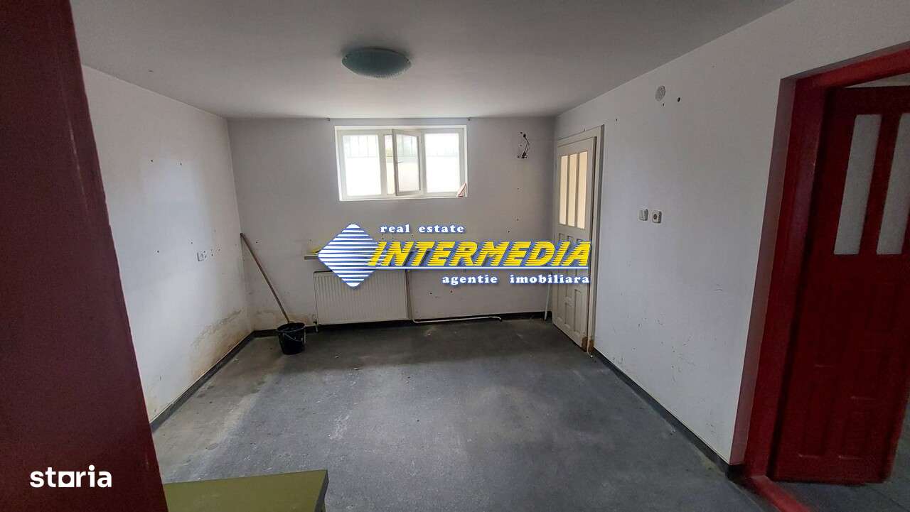 Spatiu pentru birouri sau depozitare la casa zona Cetate - Imagine principală: 2/4