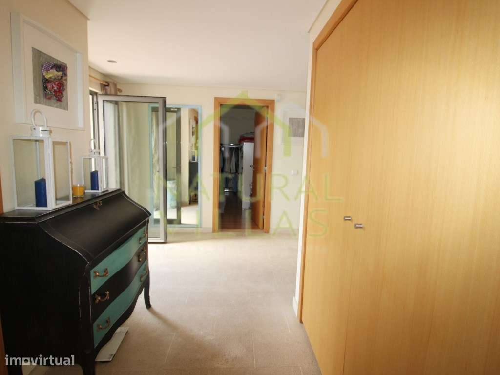 Moradia Geminada de Luxo T5 com Piscina Privativa e Garagem, Vilamoura-9