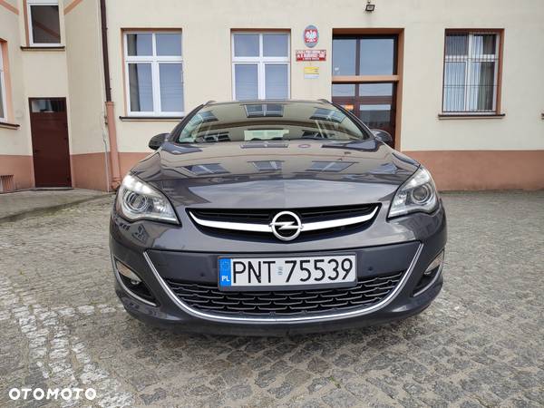 Opel Astra - 2