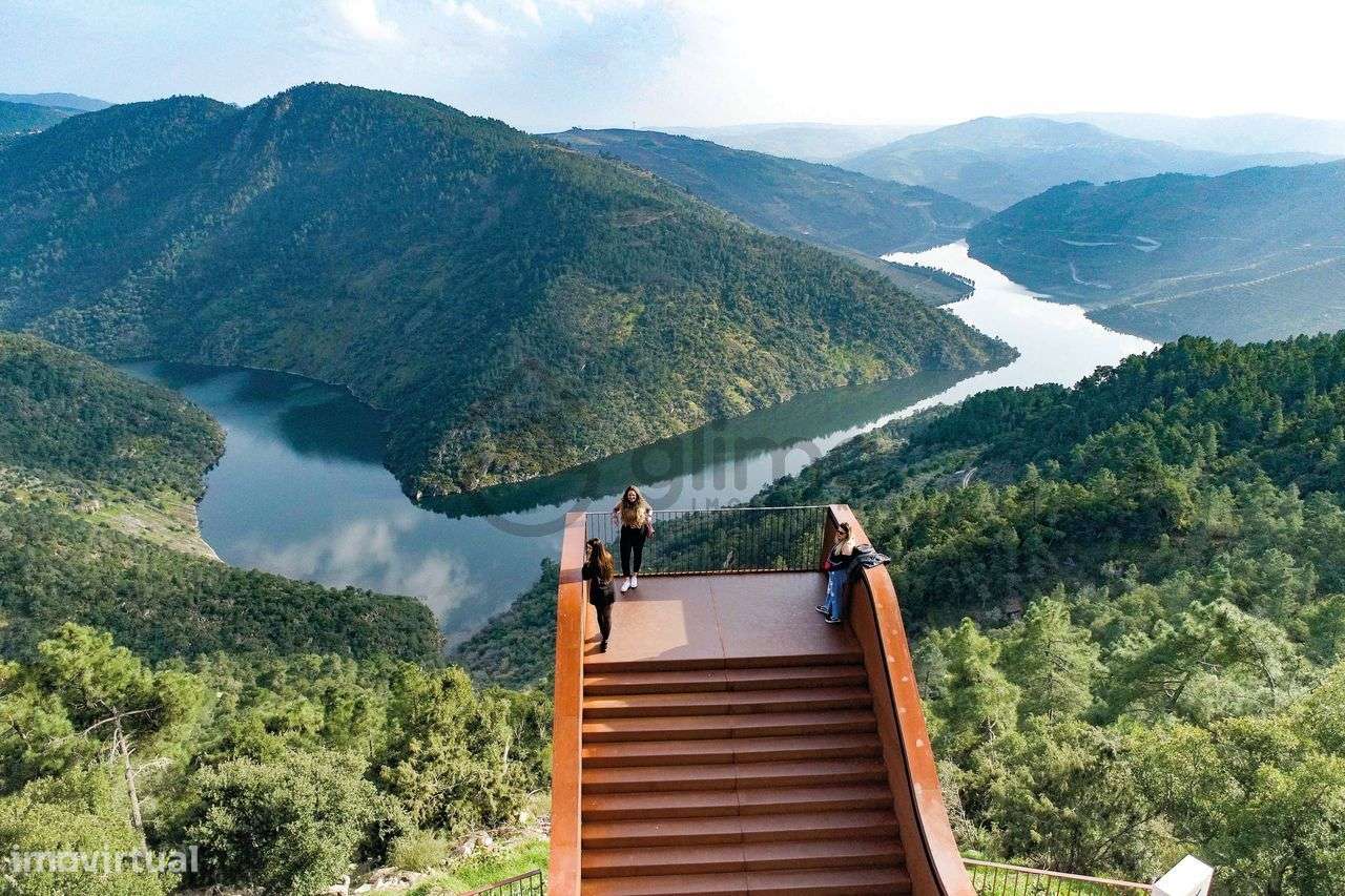 Casa com Terreno em Vilarinho de Cotas, Douro-44