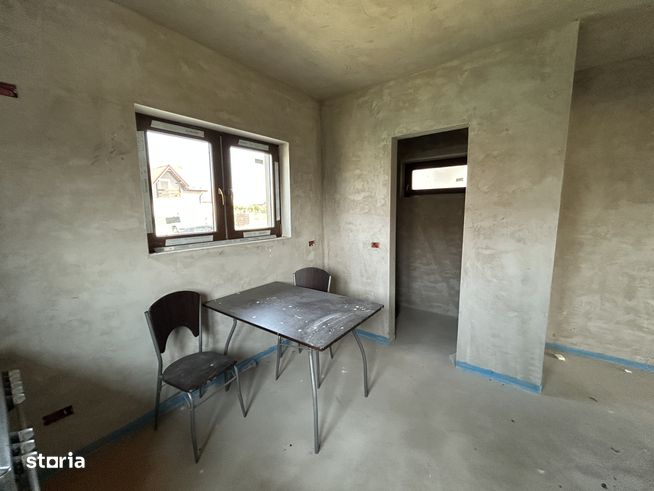 Vand vila noua Livada,st.840 mp,sc.130 mp,situat pe 2 strazi-7