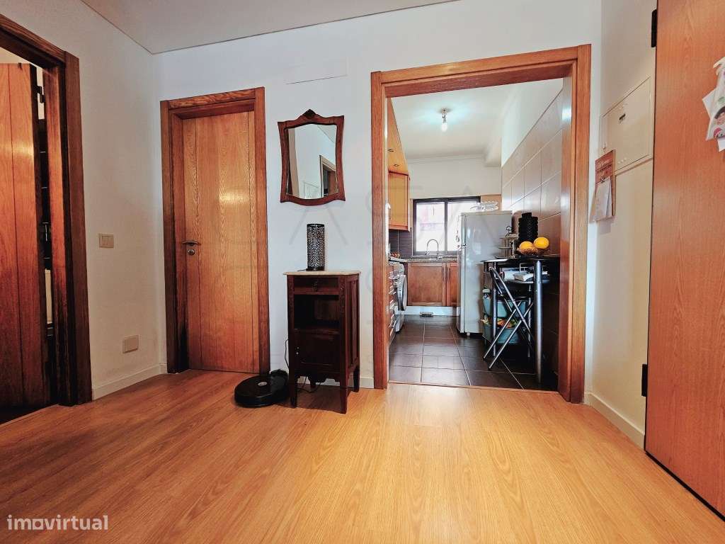 Apartamento T1+1 na Quinta do Conde com Arrecadação - Grande imagem: 5/23