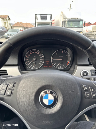 BMW Seria 3 320d DPF - 19