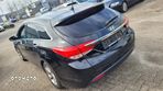 Hyundai i40 Kombi blue 1.6 Family+ - 32