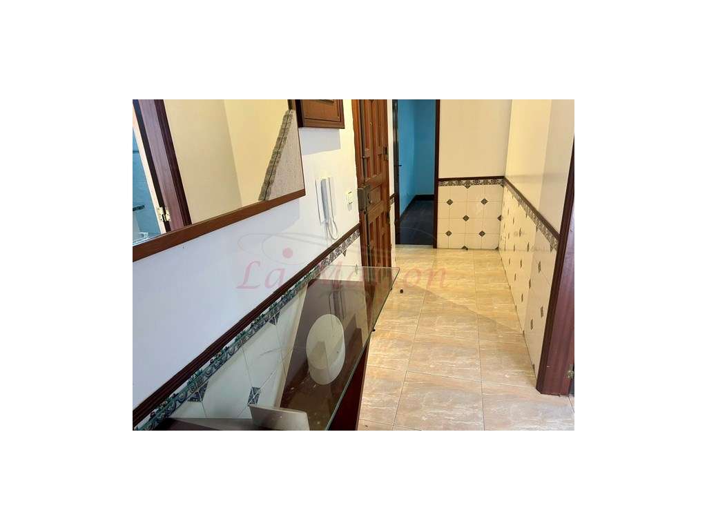 Apartamento T2 na Tapada das Mercês-10
