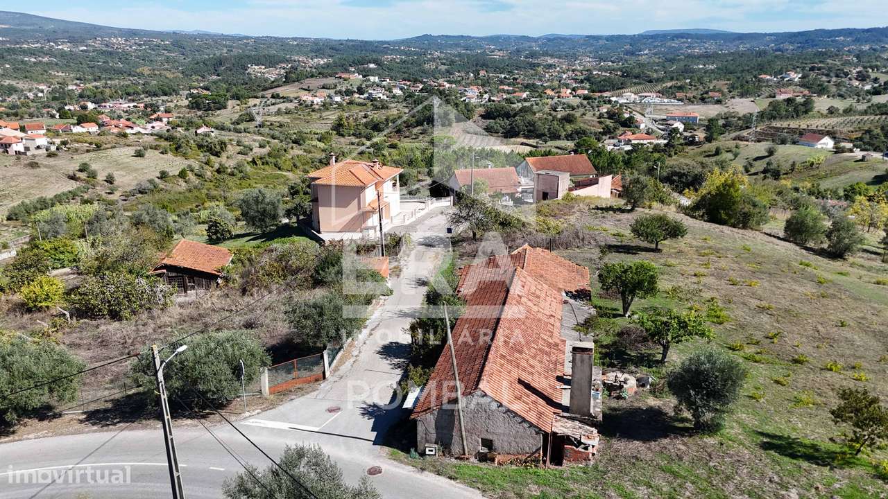 Moradia T3, Santiago e São Simão de Litém e Albergaria dos Doze-15