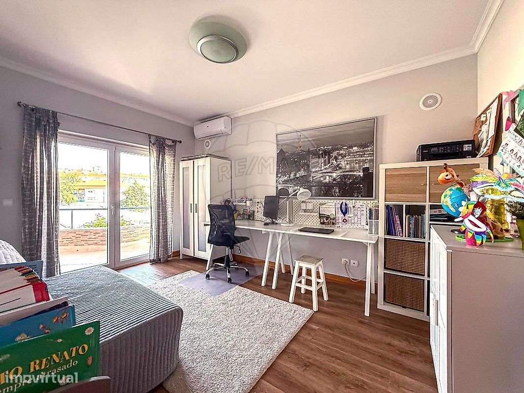 Moradia T4 para venda-13