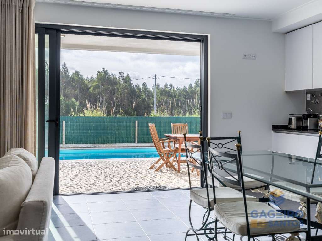 Moradia T3 individual de 2023 com garagem-8