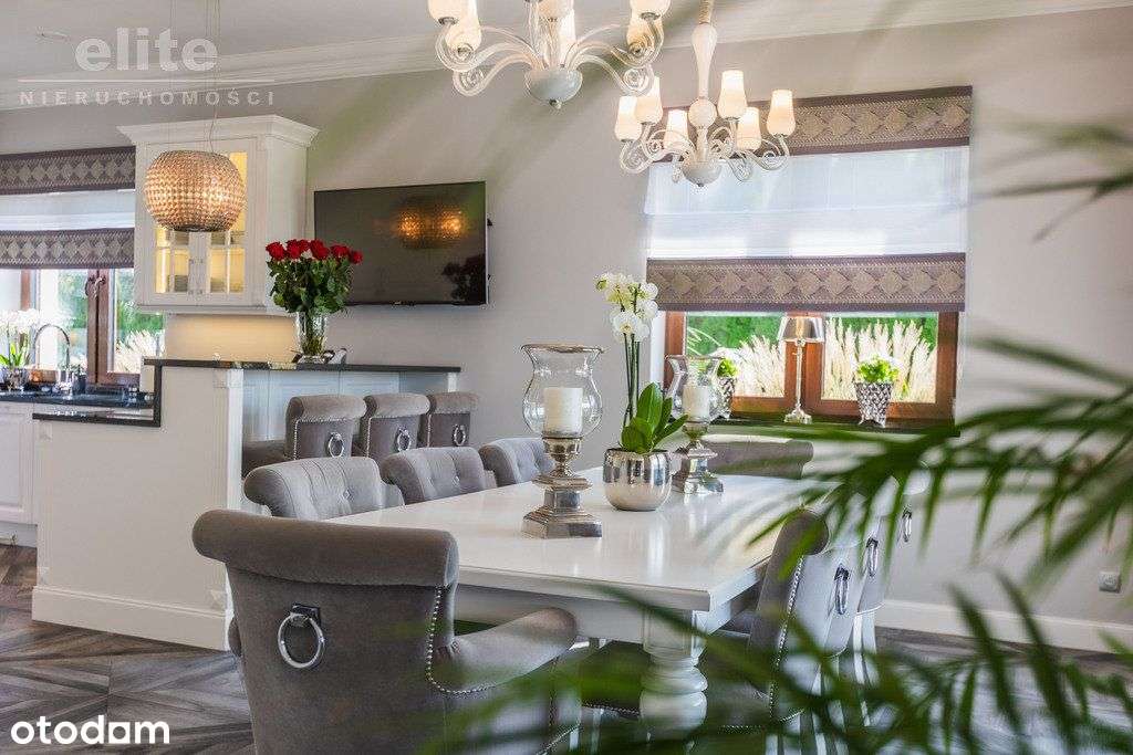 Na sprzedaż stylowy luksusowy dom z basenem !-19