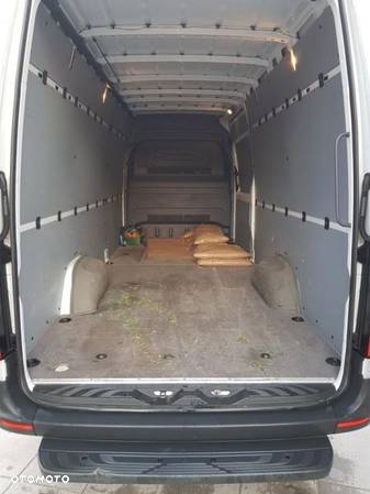 Mercedes-Benz Sprinter - 6