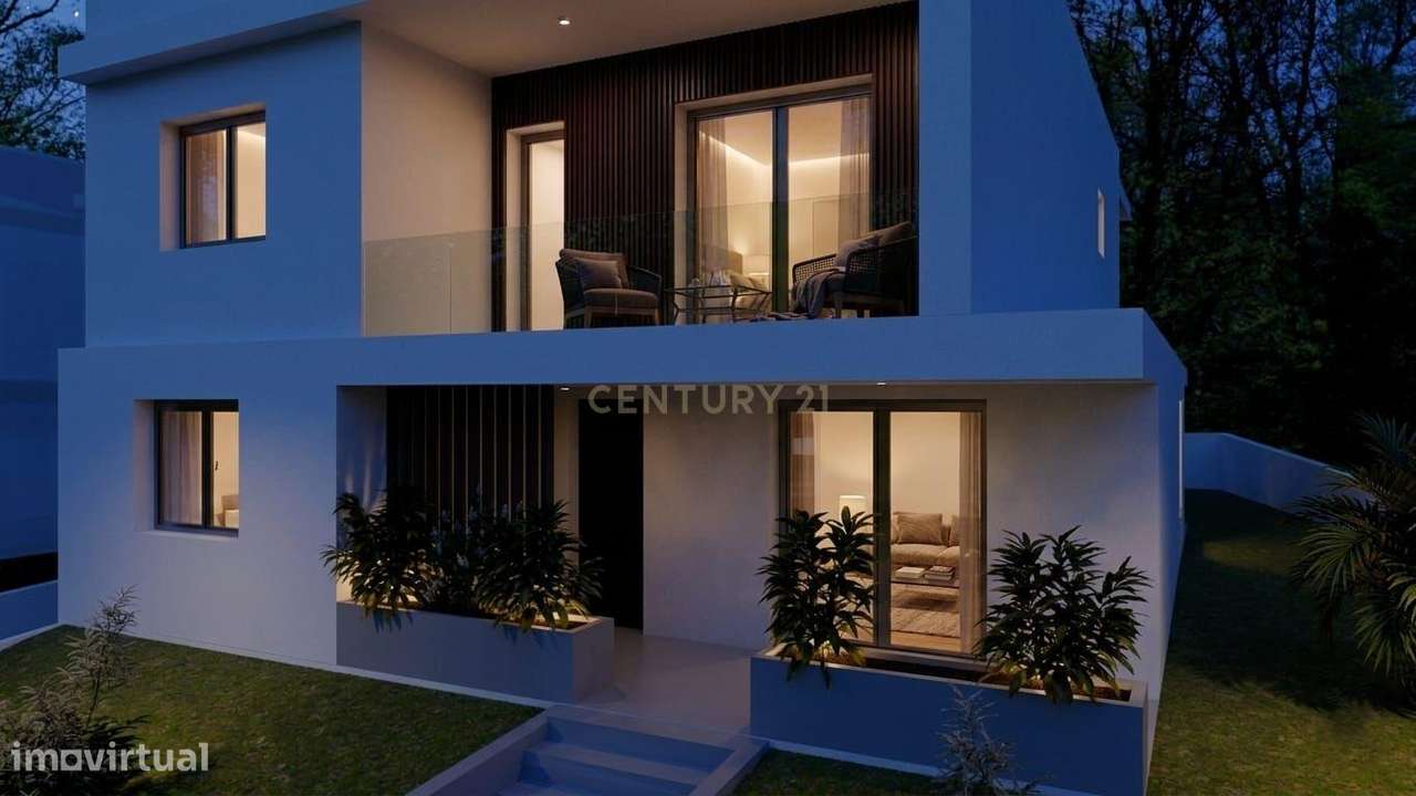 Moradia Nova com 4 Quartos-5