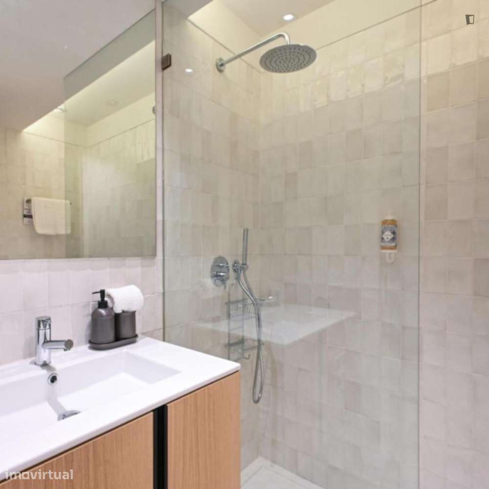 Apartamento com 1 quartos - localizado em Braga - Grande imagem: 3/4