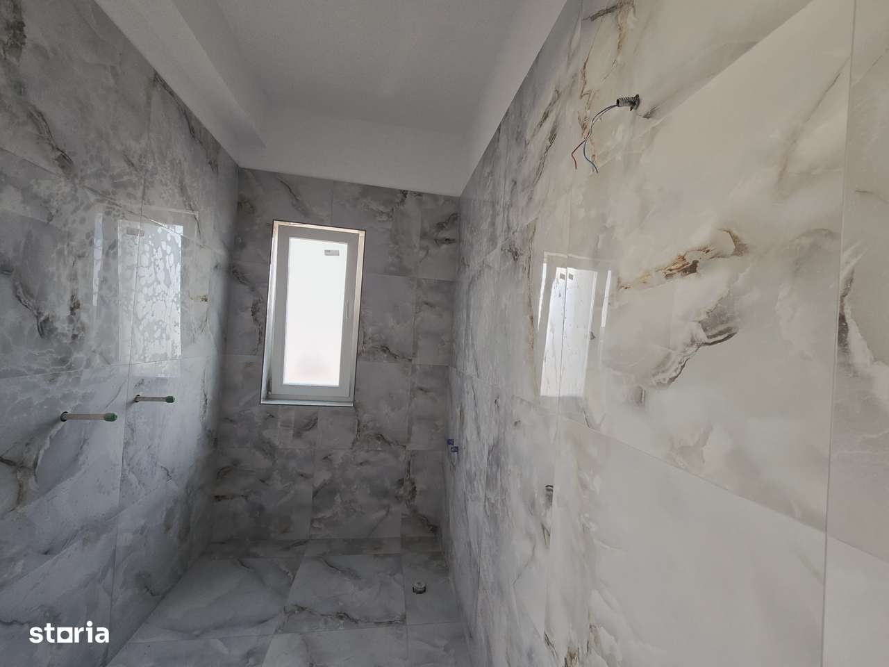 Casa parter - 4 camere - 2 bai- beci-380mp teren-incalzire pardoseala - Imagine principală: 4/7