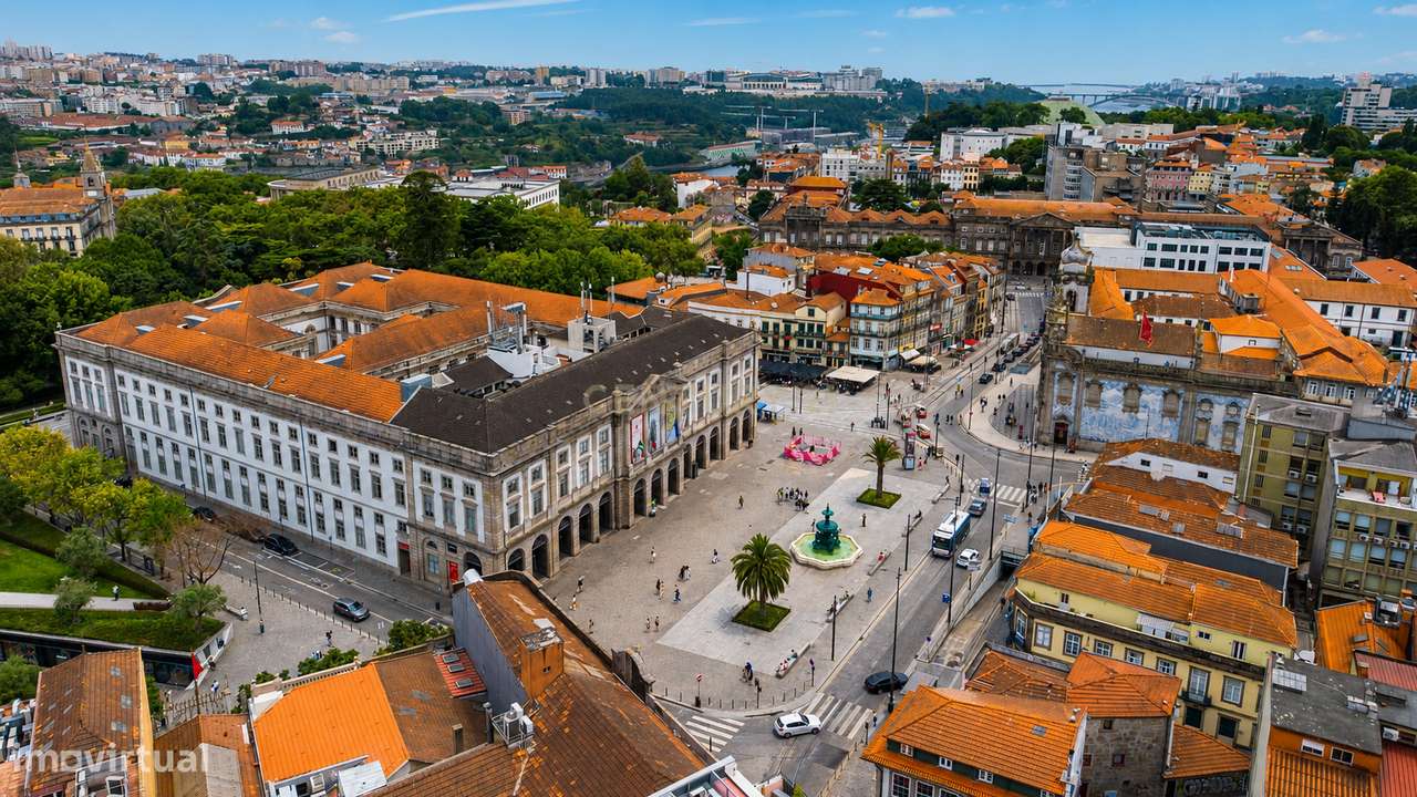 Prédio de rendimento em propriedade total nas Galerias de Paris | Comé-38