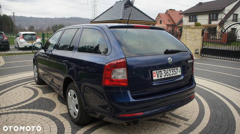 Skoda Octavia 2.0 TDI DPF FAMILY - 7