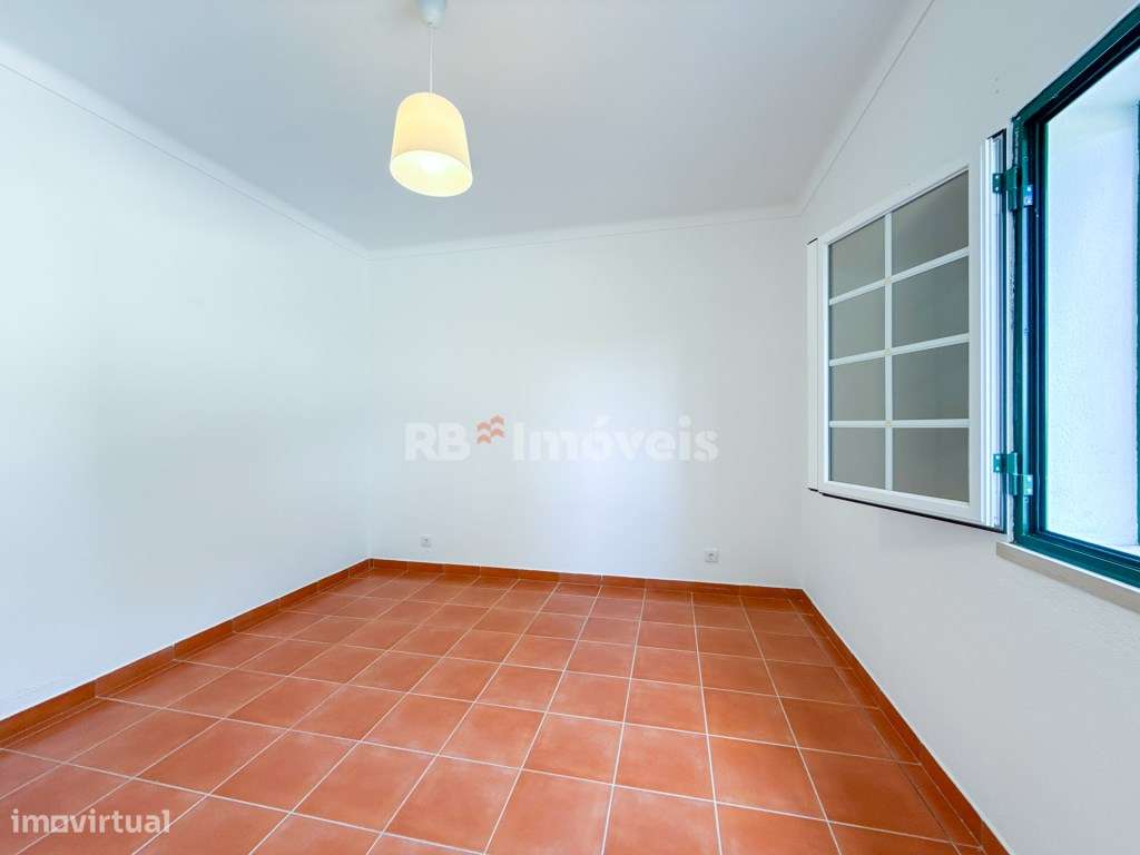 Moradia T3, c/ Jardim, Garagem e Zona de Estar Exterior - Castelo d...-47