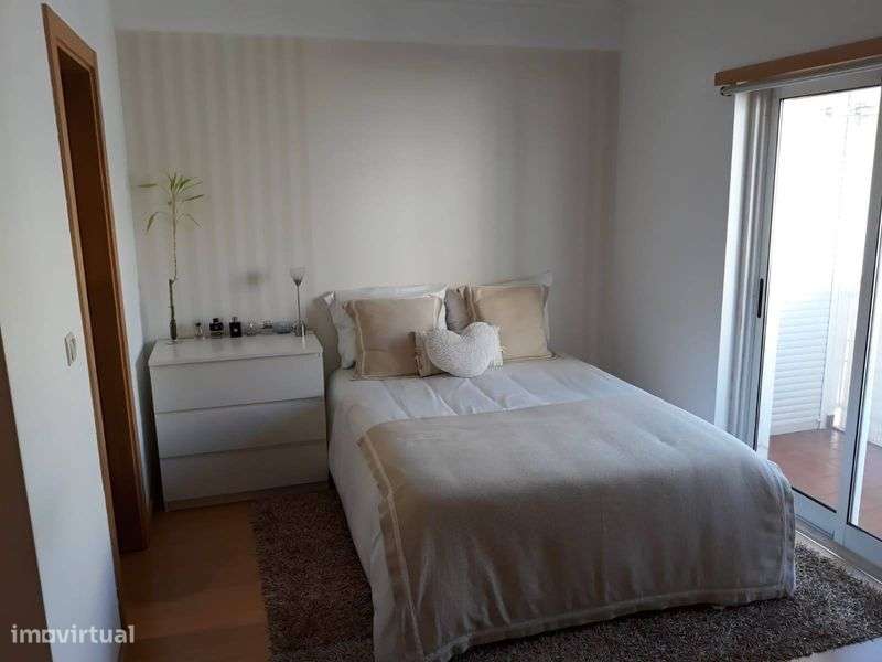 Apartamento T1 Queluz de Baixo - Grande imagem: 4/8