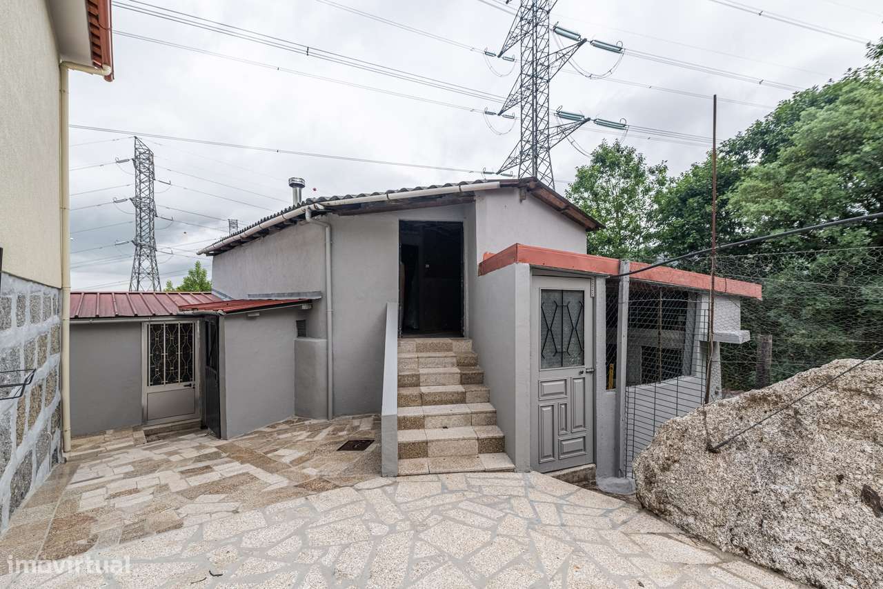 Moradia Isolada T3 + 1 - Grande imagem: 5/40