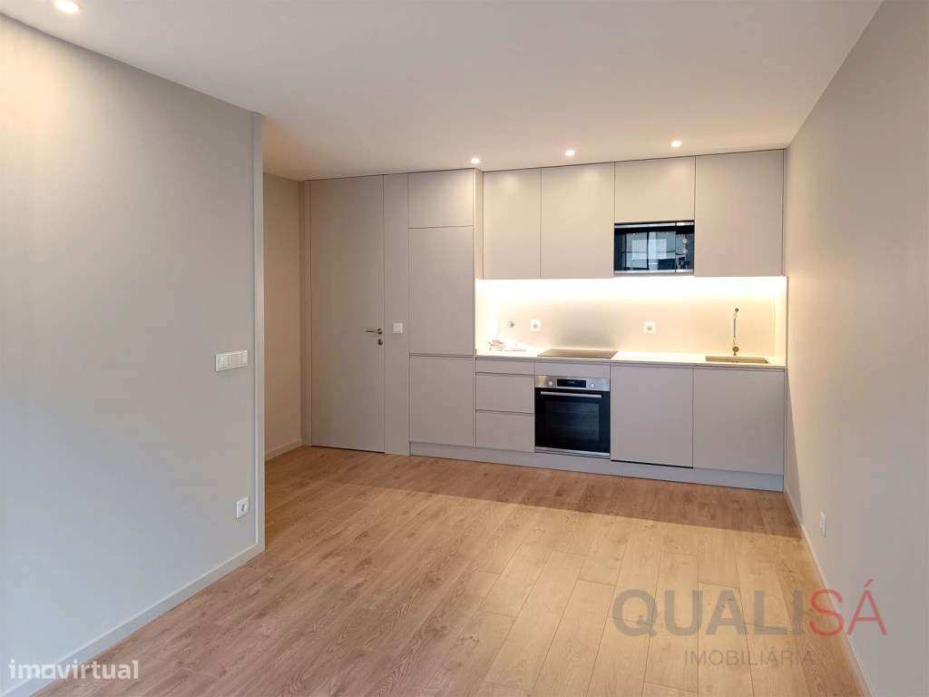 Apartamento T2 equipado e com lugar de garagem no centro histórico ... - Grande imagem: 5/20