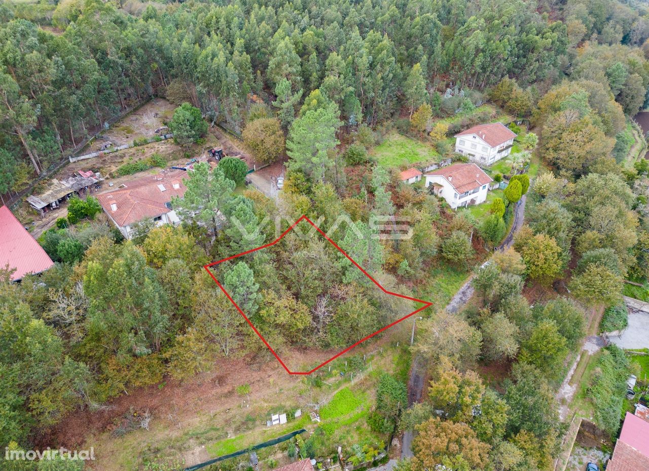 Terreno  Venda em Sande, Vilarinho, Barros e Gomide,Vila Verde