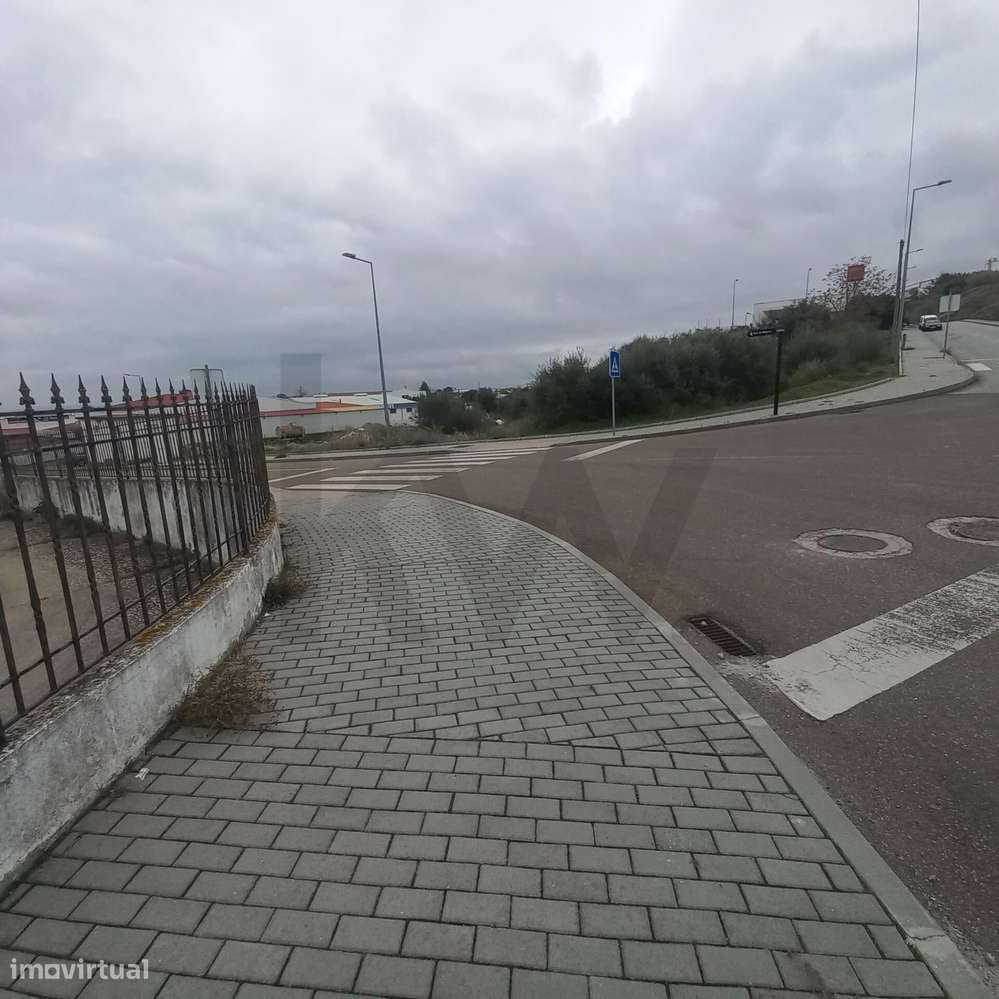 Lote de Terreno Urbano – Zona Industrial de Elvas - Grande imagem: 4/45